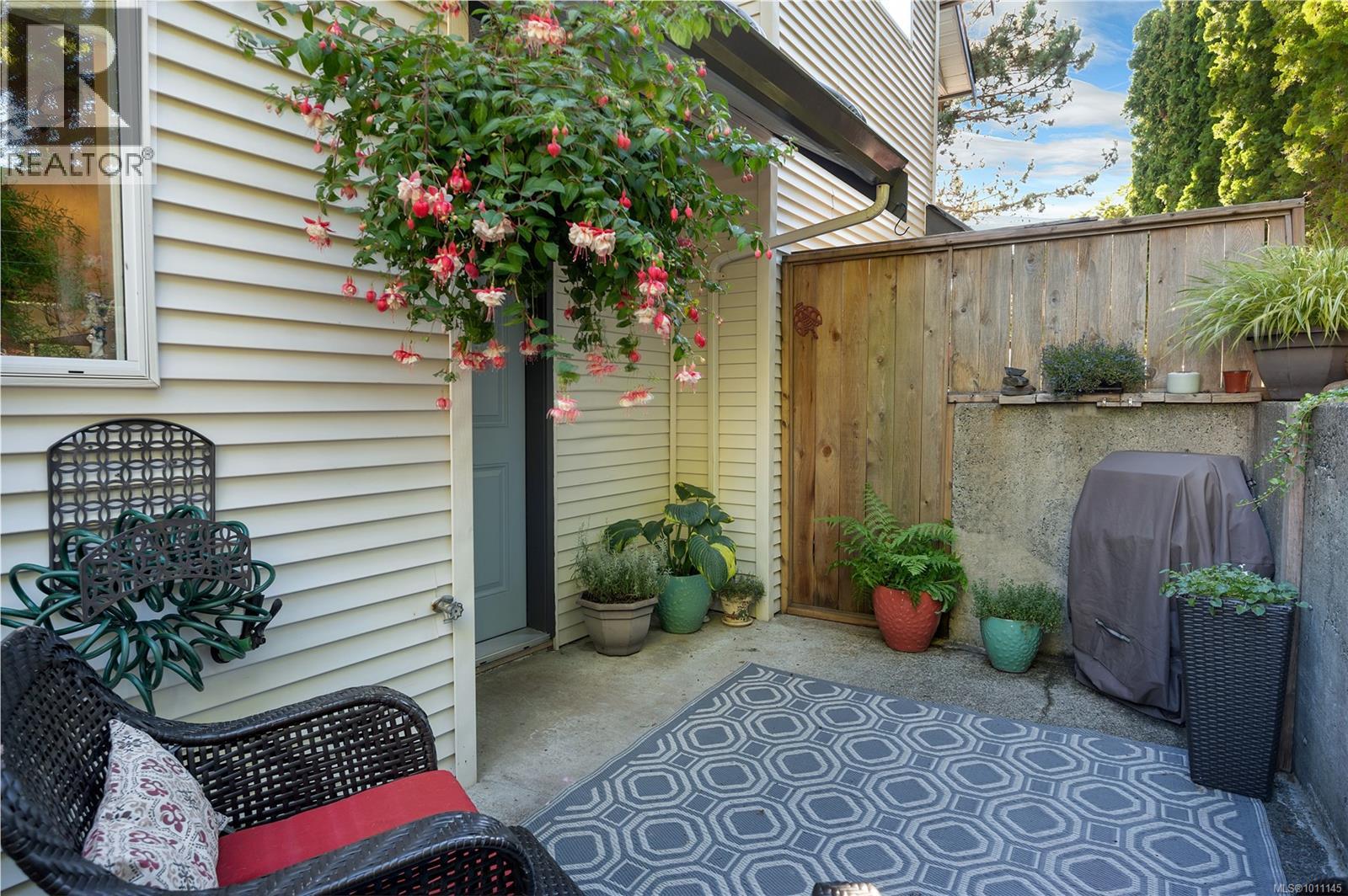 1315 Creekside Way Unit 10, Campbell River, BC V9W 8A9