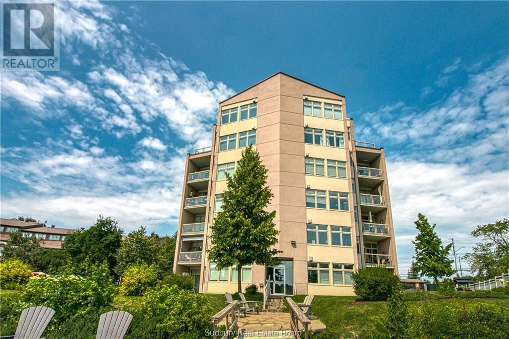 15 Maki Avenue Unit 503, Sudbury, ON P3E 2R4