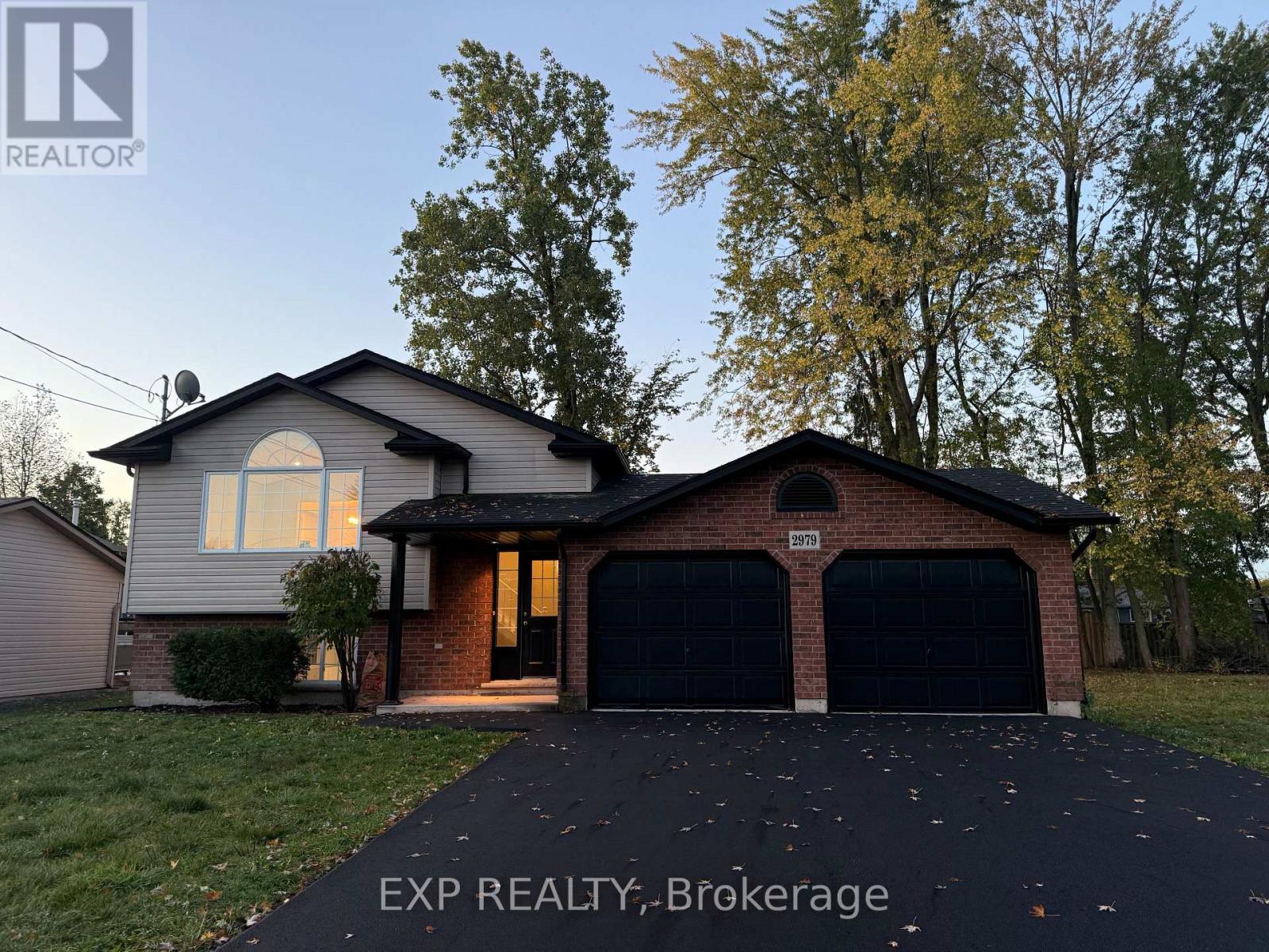 2979 Riselay Ave, Fort Erie, ON L0S 1N0