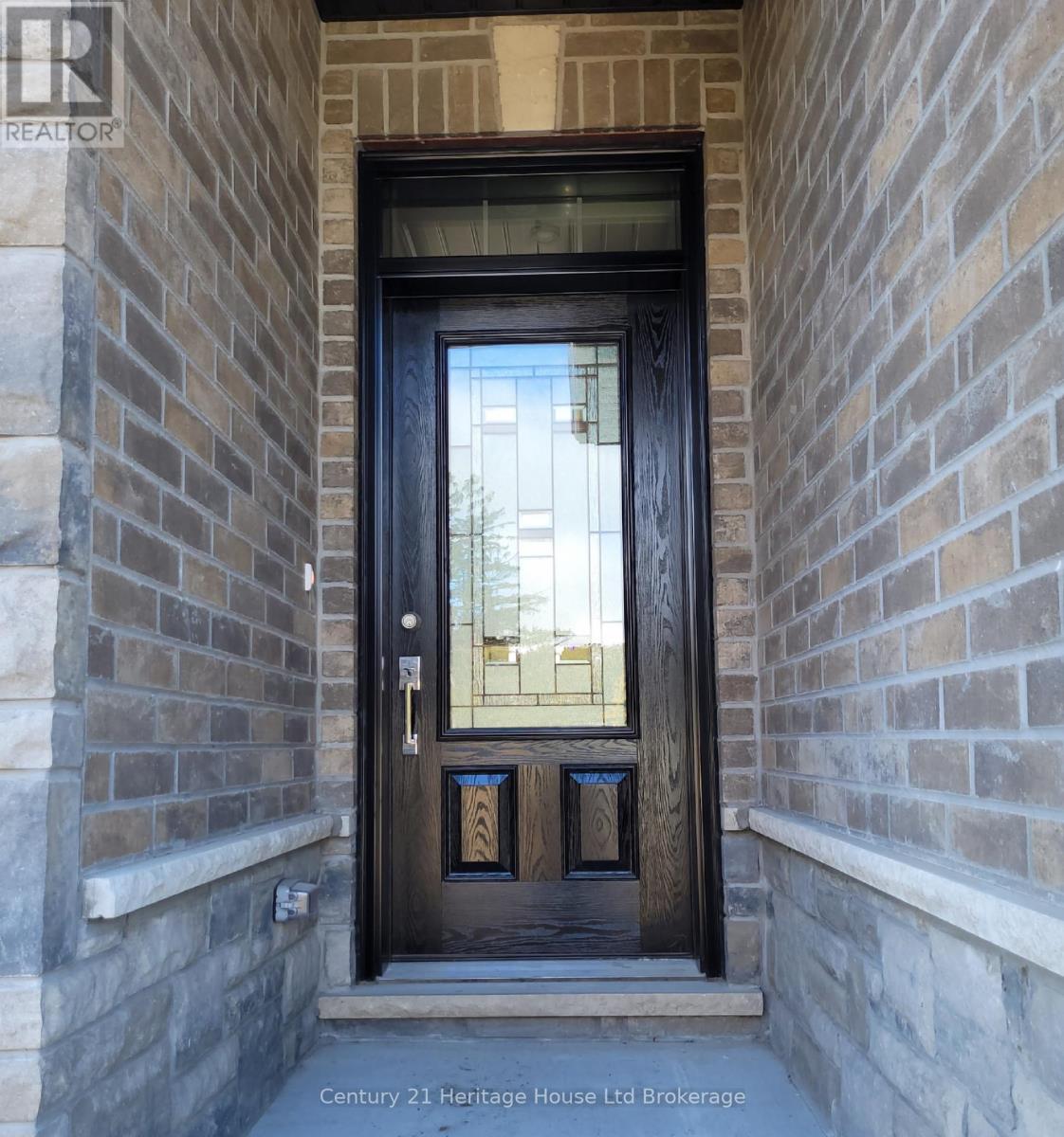 22 Matheson Cres, East Zorra-Tavistock, ON N0J 1M0