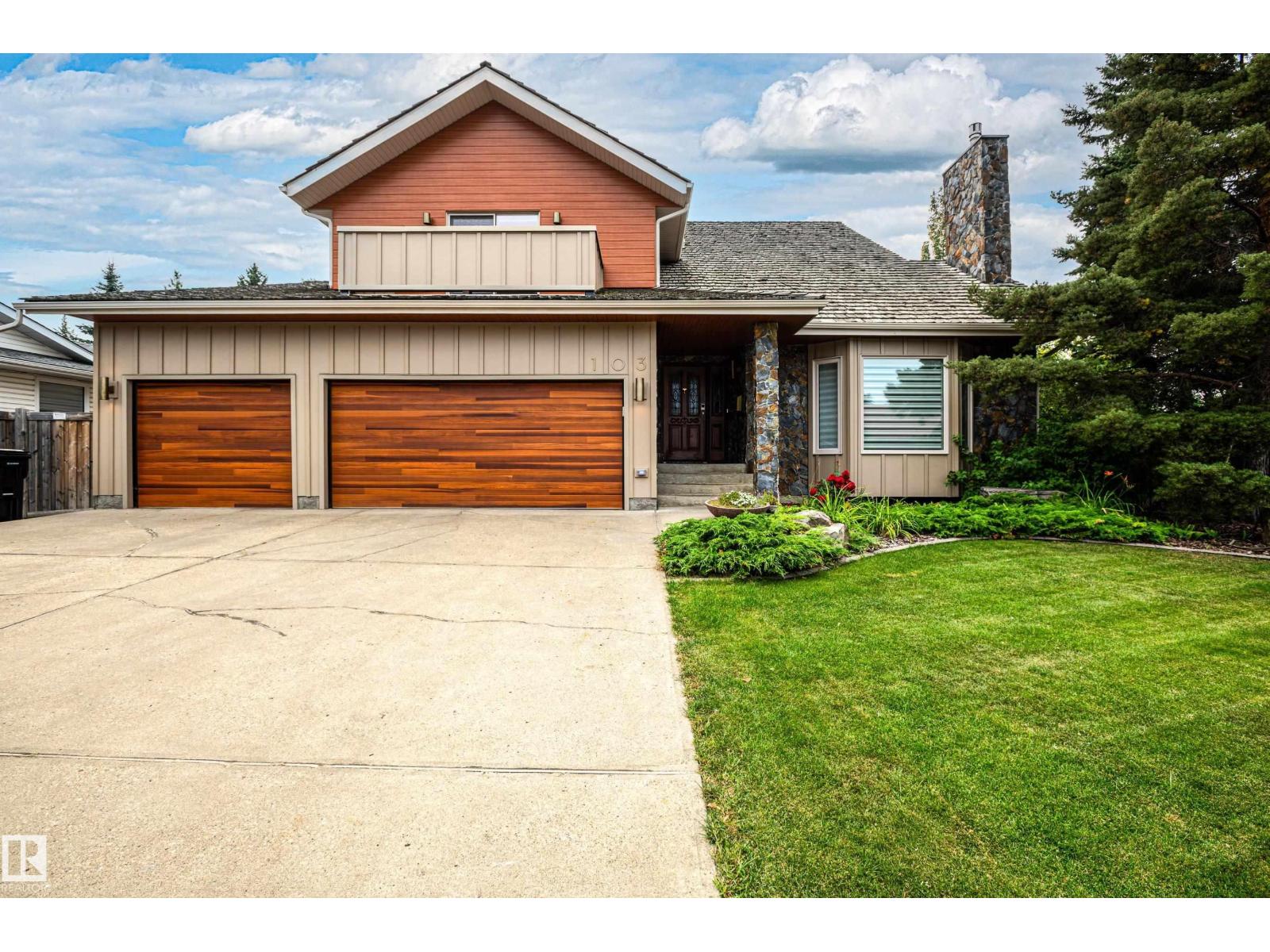 103 Wolf Willow Cr NW, Edmonton, AB T5T 1T1