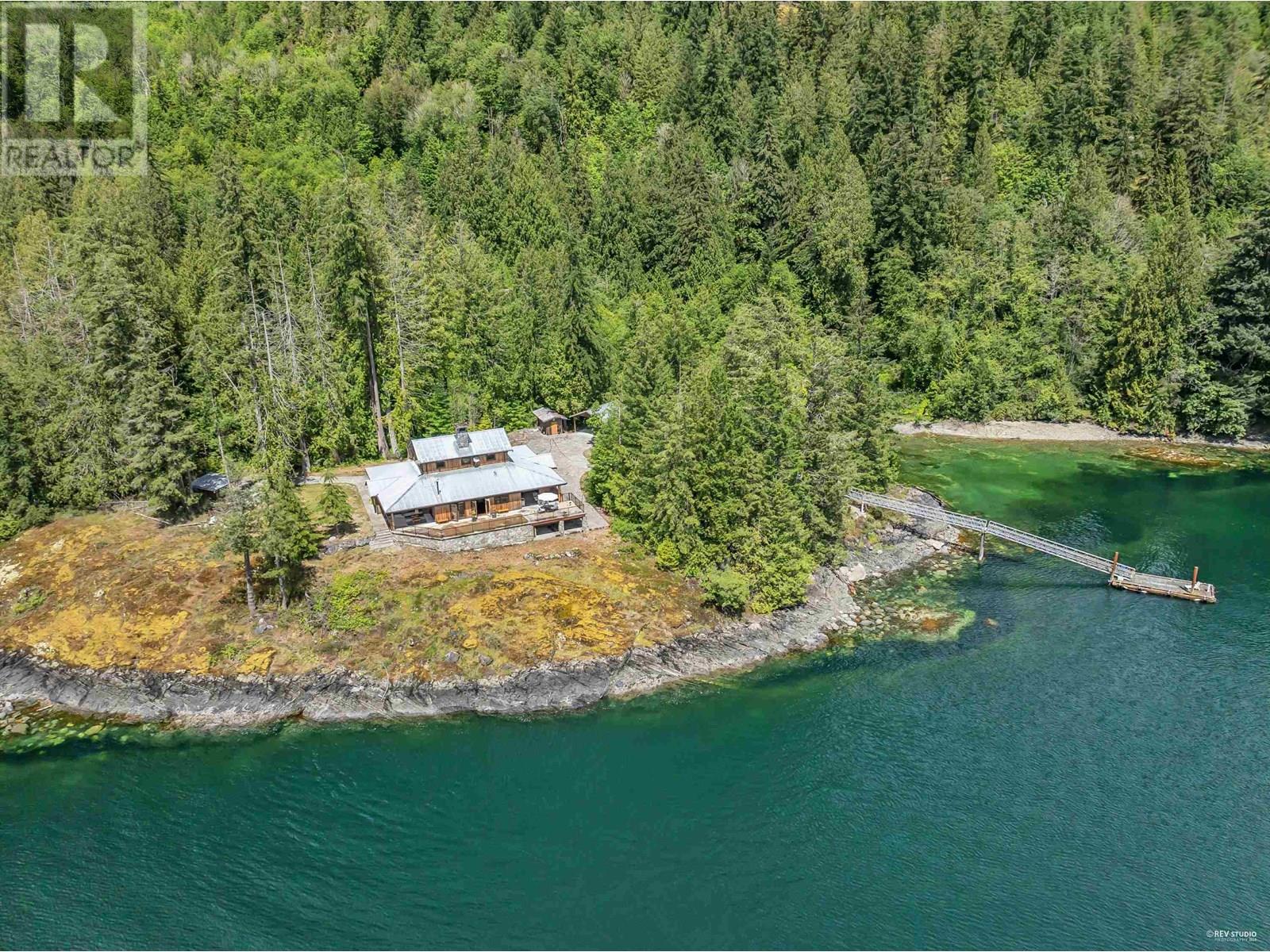 15781 E Egmont Shoreline, Egmont, BC V0N 1N0