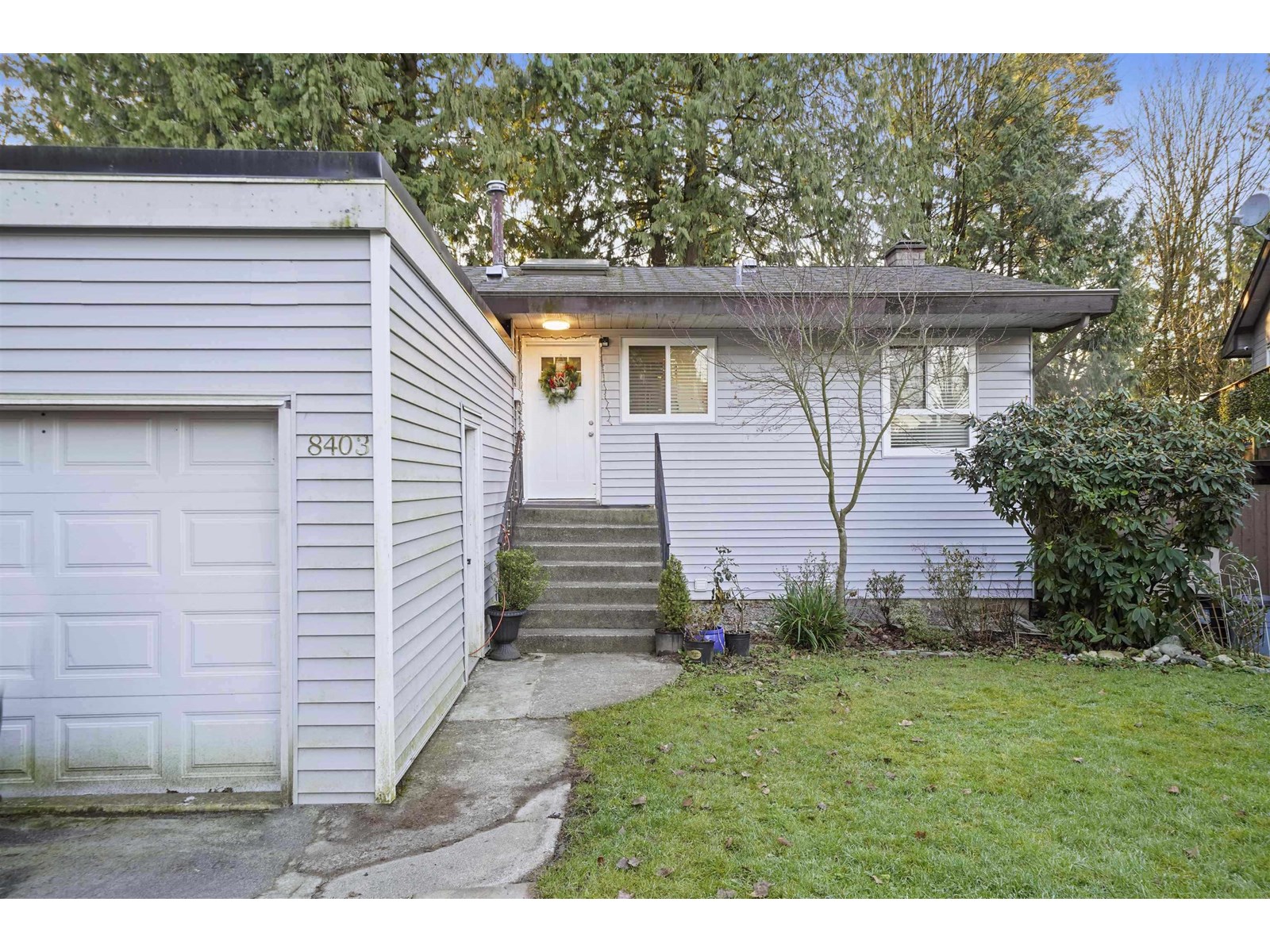 8403 Arbour Pl, Delta, BC V4C 7H4