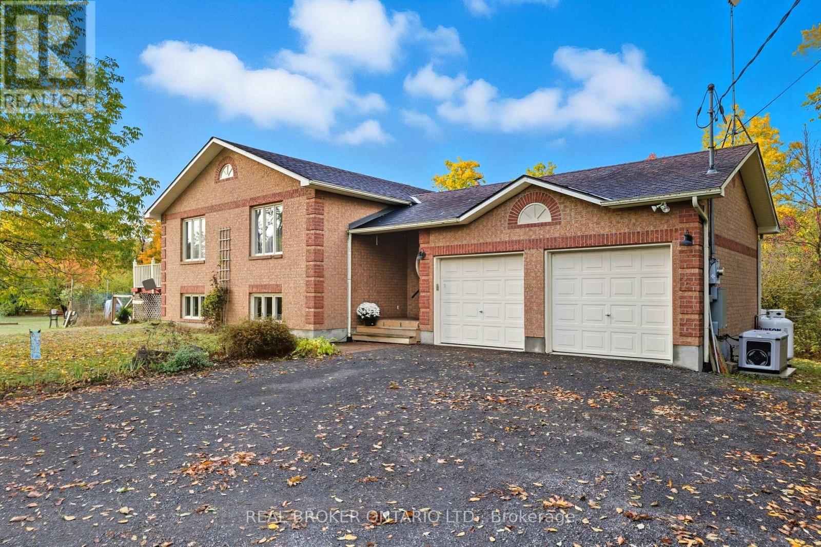 18 Smith Rd, North Grenville, ON K0G 1T0