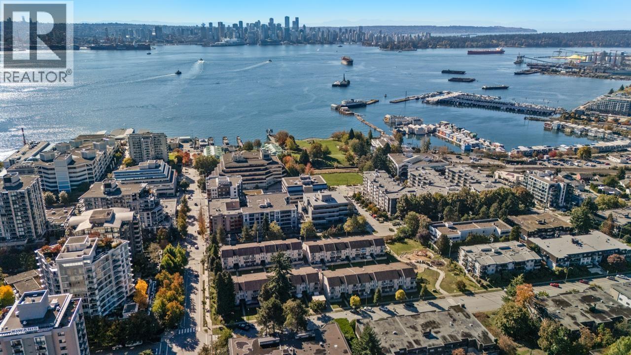 188 Chesterfield Ave, North Vancouver, BC V7M 0A4