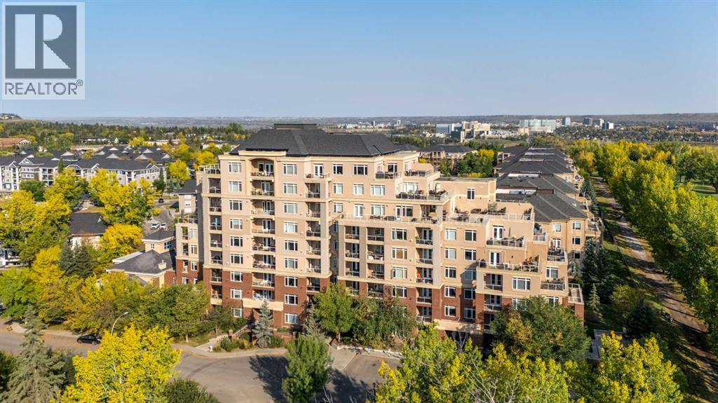 24 Hemlock Crescent Sw Unit 3203, Calgary, AB T3C 2Z1
