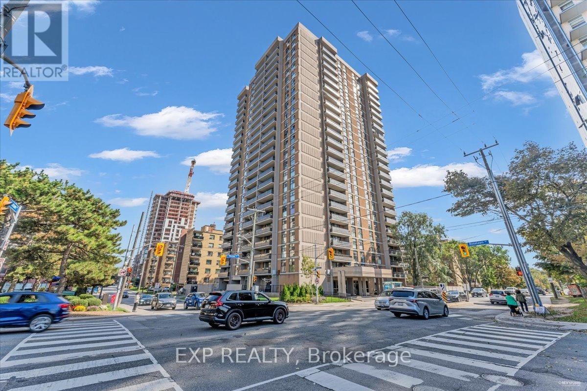 1603 135 Marlee Ave, Toronto, ON M6B 4C6