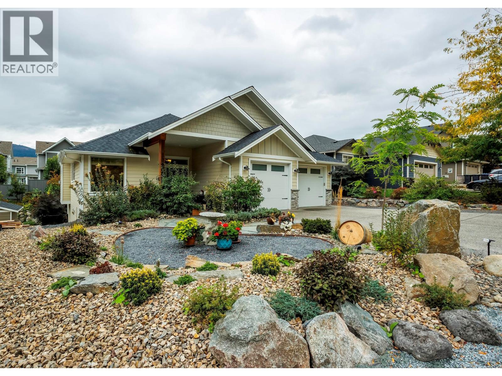 13053 Shoreline Dr, Lake Country, BC V4V 2N8