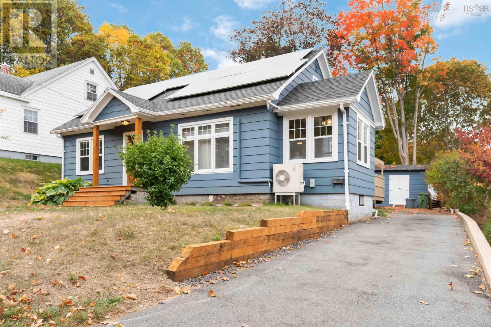 19 Glenview Ave, Kentville, NS B4N 2R4