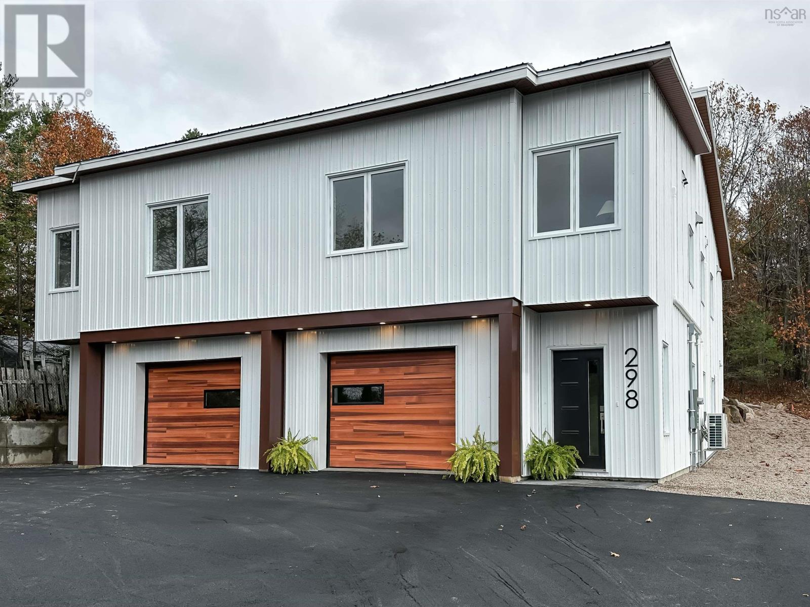 298 Lamont Rd, Kentville, NS B4N 3A7