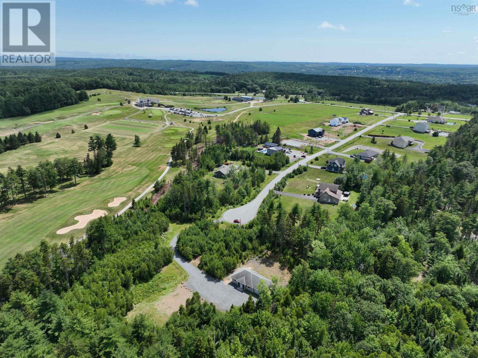 75 Danica Dr, Pine Grove, NS B4V 7Z2