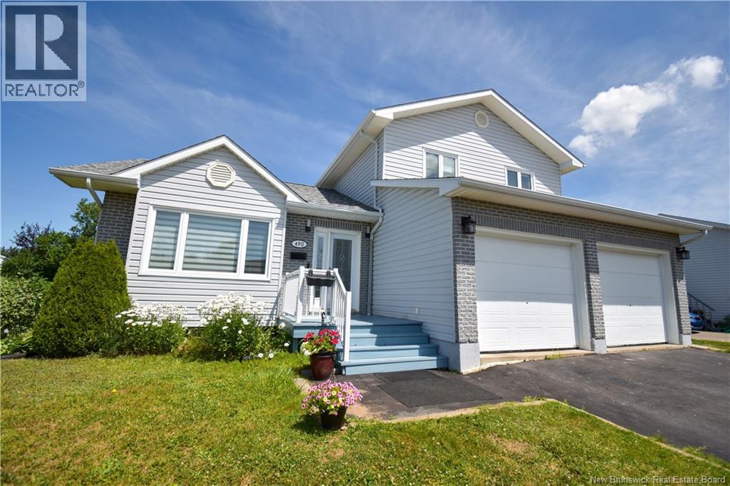 490 Carter, Bathurst, NB E2A 4S5