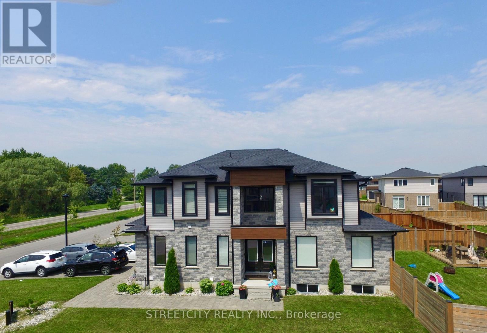 1616 Henrica Ave, London, ON N6G 0Y1