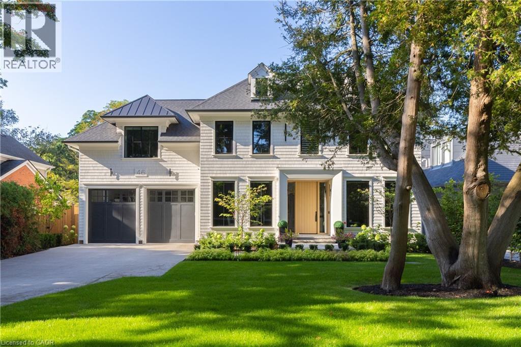46 Second St, Oakville, ON L6J 3T2