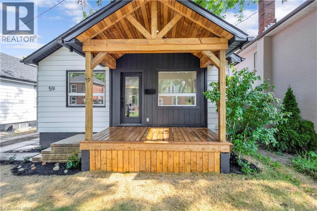 59 Eagle Ave, Brantford, ON N3S 1Z2