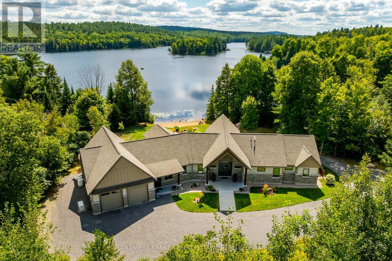 36 Cub Scout Cres, Greater Madawaska, ON K0J 1H0