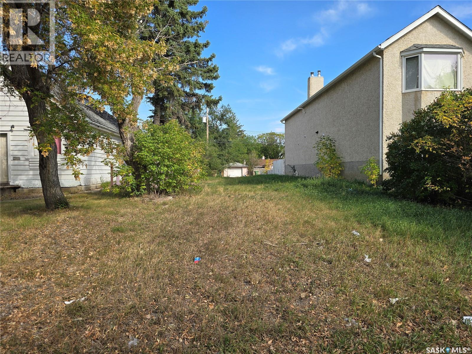 691 Montague St, Regina, SK S4T 3G8