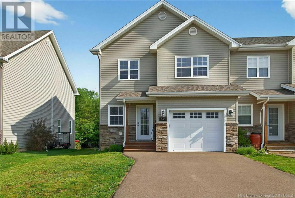 343 Rue Dolbeau St, Dieppe, NB E1A 9P9