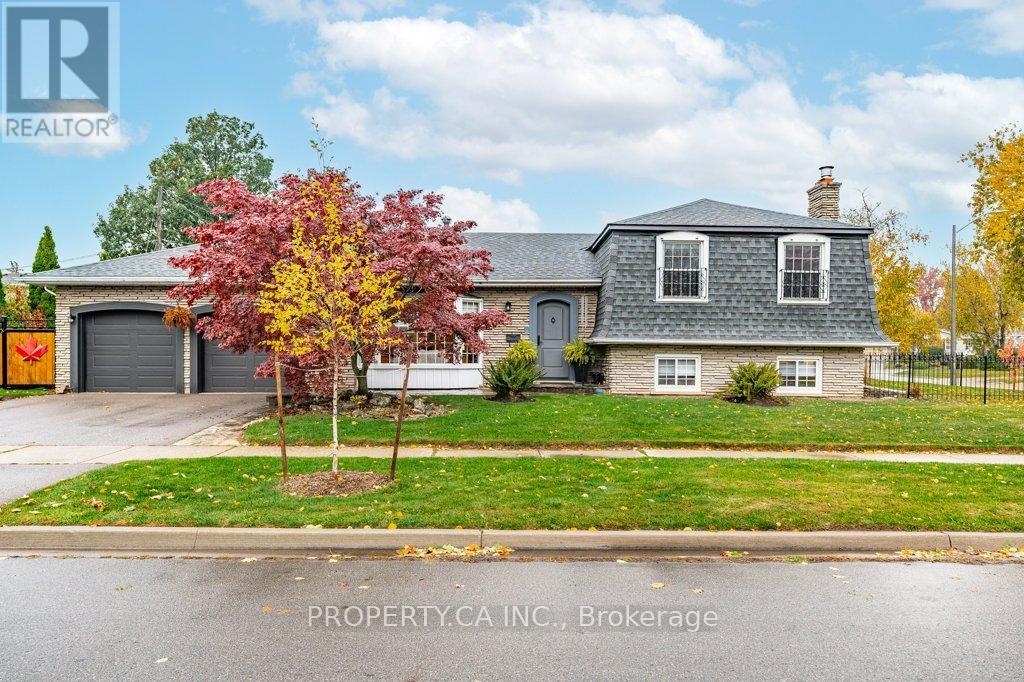4367 Kerry Dr, Burlington, ON L7L 1W2