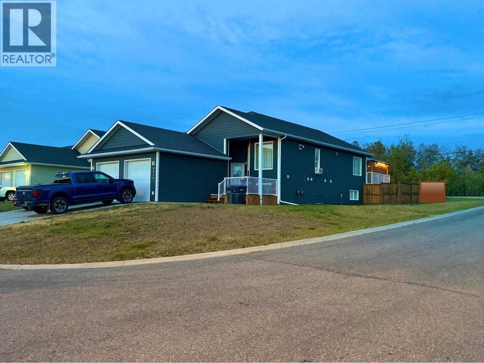 17 Street Unit 8216 #a, Dawson Creek, BC V1G 0G6