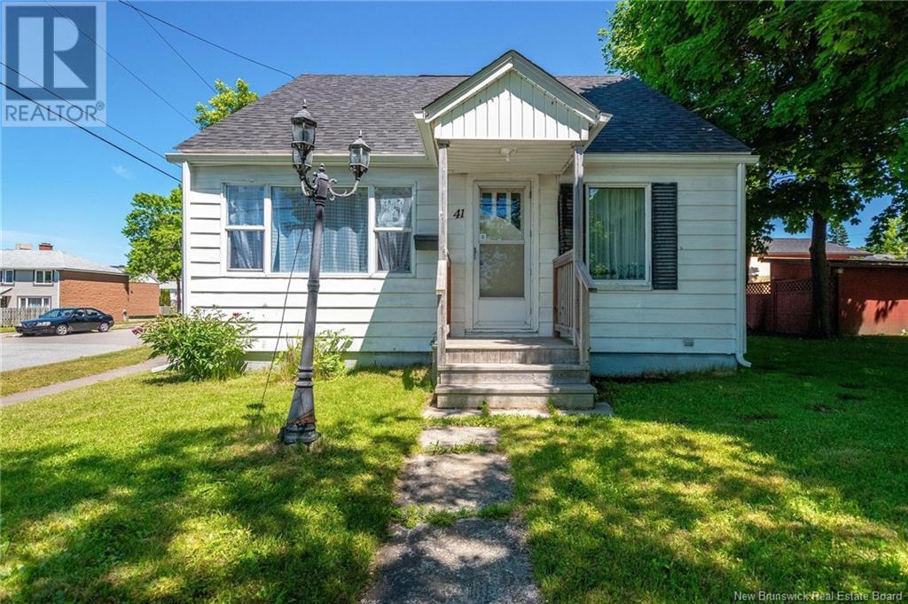 Saint John, NB homes with a garage for sale Houseful