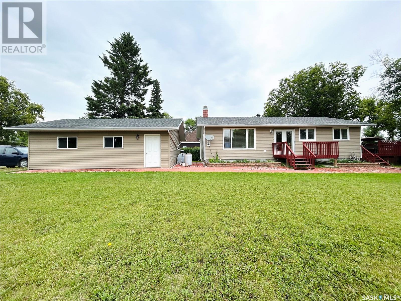 311 Pelly St, Rocanville, SK S0A 3L0