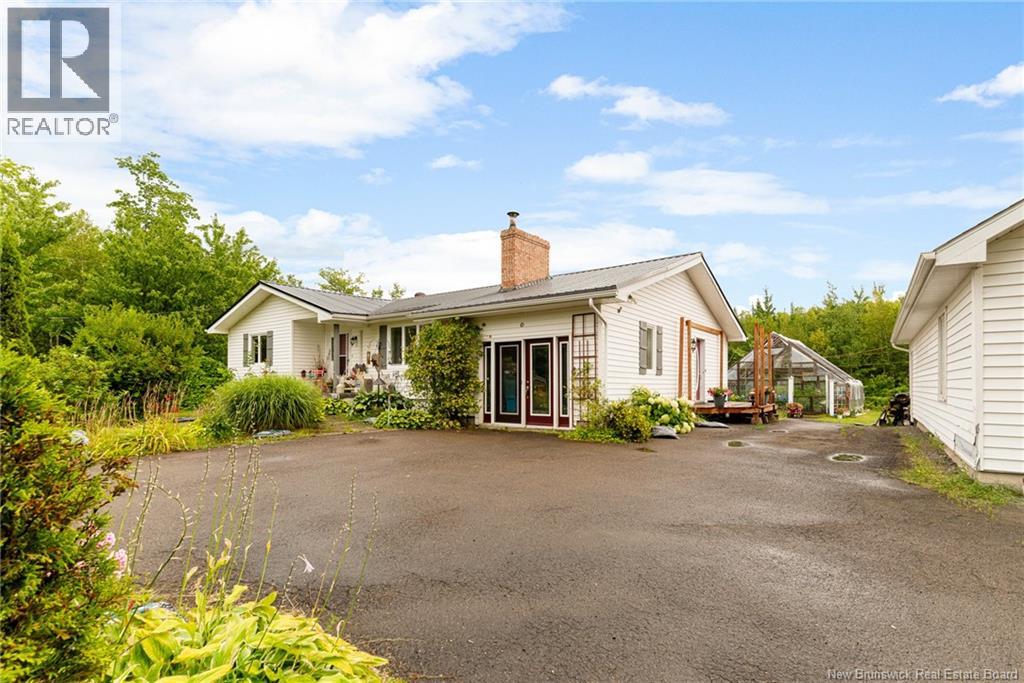 2997 Route 115, Irishtown, NB E1H 3K3