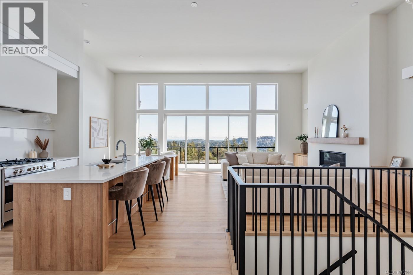 2332 Copper Rock Crt Unit 111 Ct, Langford, BC V9B 0G4