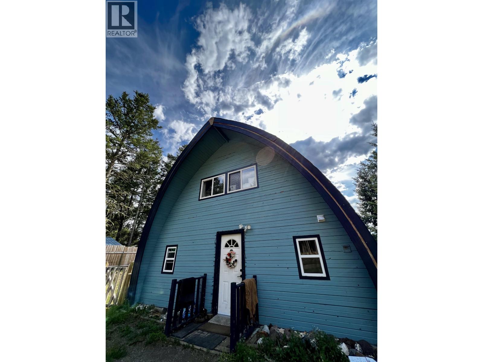 5023 Gloinnzun Drive, 108 Mile Ranch, BC V0K 2Z0