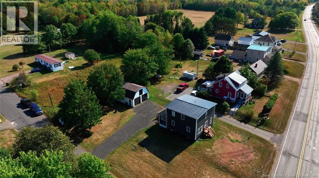 8 Dufferin Rd, Chipman, NB E4A 2P2