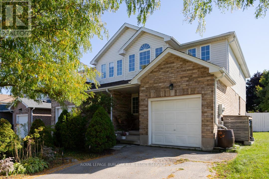 118 Silurian Dr, Guelph Grange Road, ON N1E 7G1