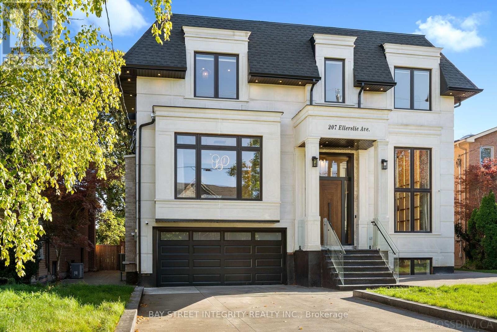 207 Ellerslie Ave, Toronto, ON M2N 1Y3