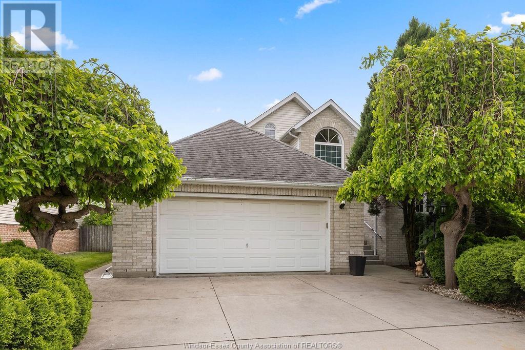 4577 Hunt Club Cres, Windsor, ON N9G 2P6