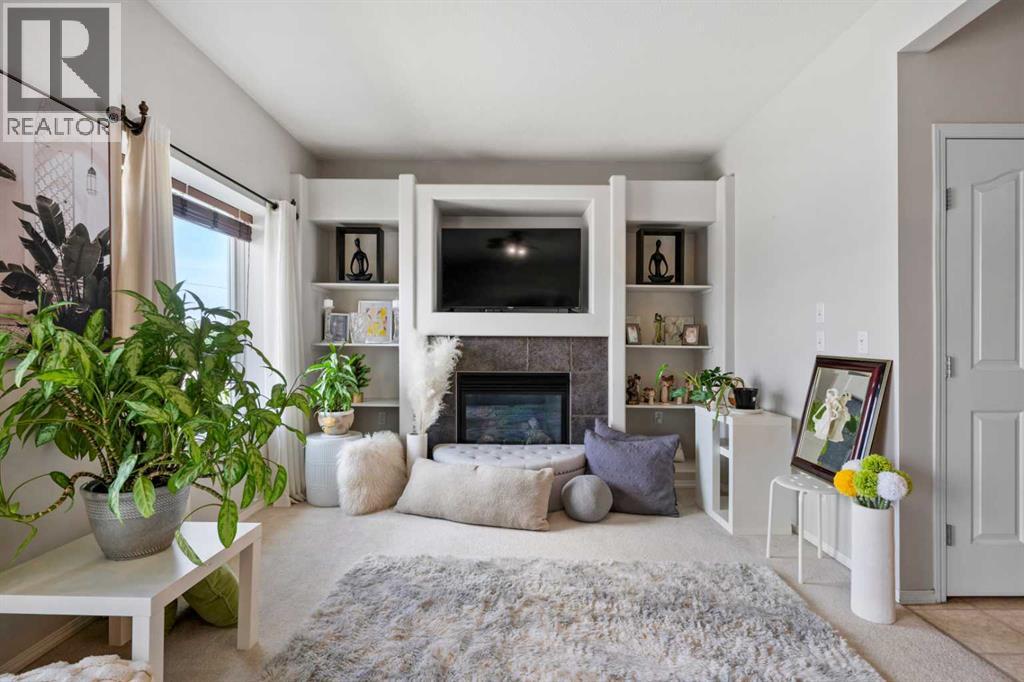 720 Willowbrook Road Nw Unit 702, Airdrie, AB T4B 2Y9