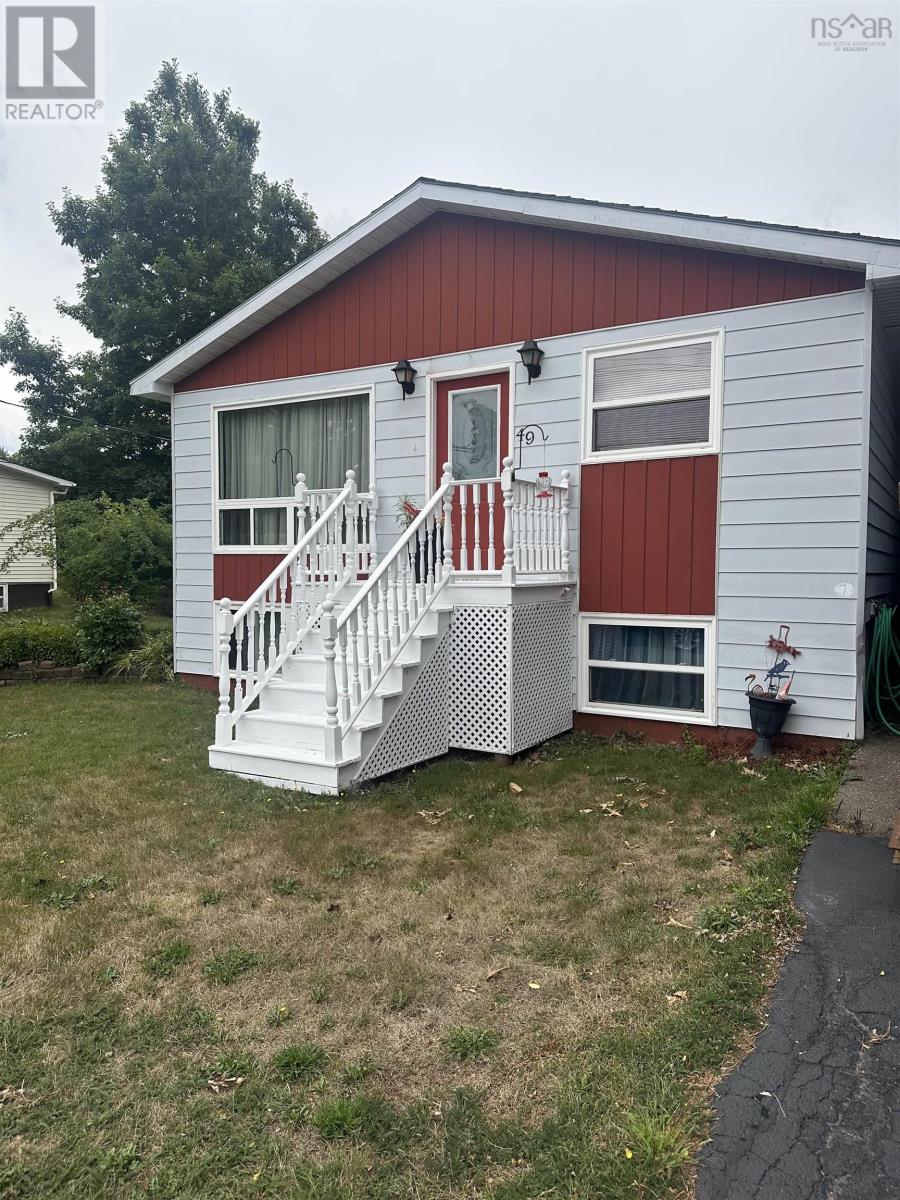 49 Arbor Dr, Antigonish, NS B2G 1S8