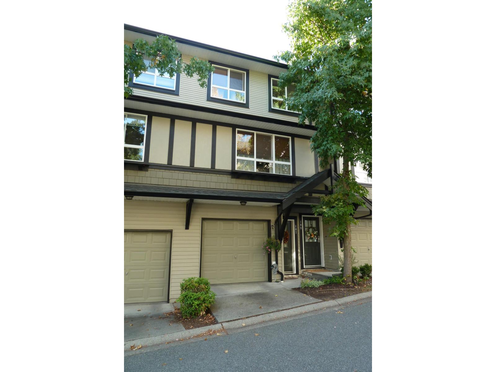 6747 203 Street Unit 107, Langley, BC V2Y 3B5