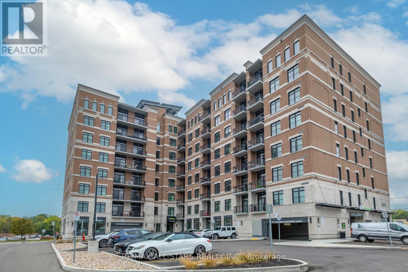 309 5917 Main St, Whitchurch-stouffville Stouffville, ON L4A 5G4
