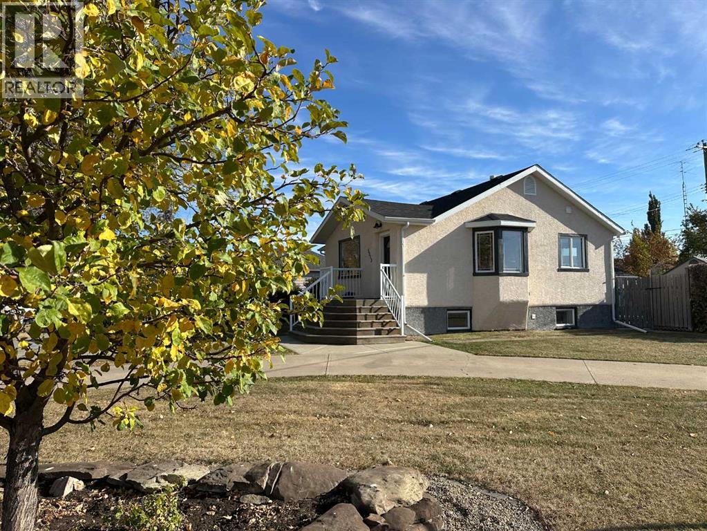 49 Avenue Unit 5213, Ponoka, AB T4J 1J1