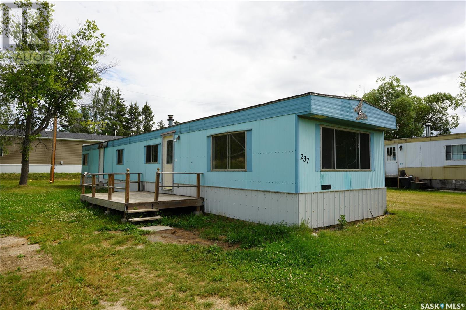 237 1 Avenue, Big River, SK S0J 0E0