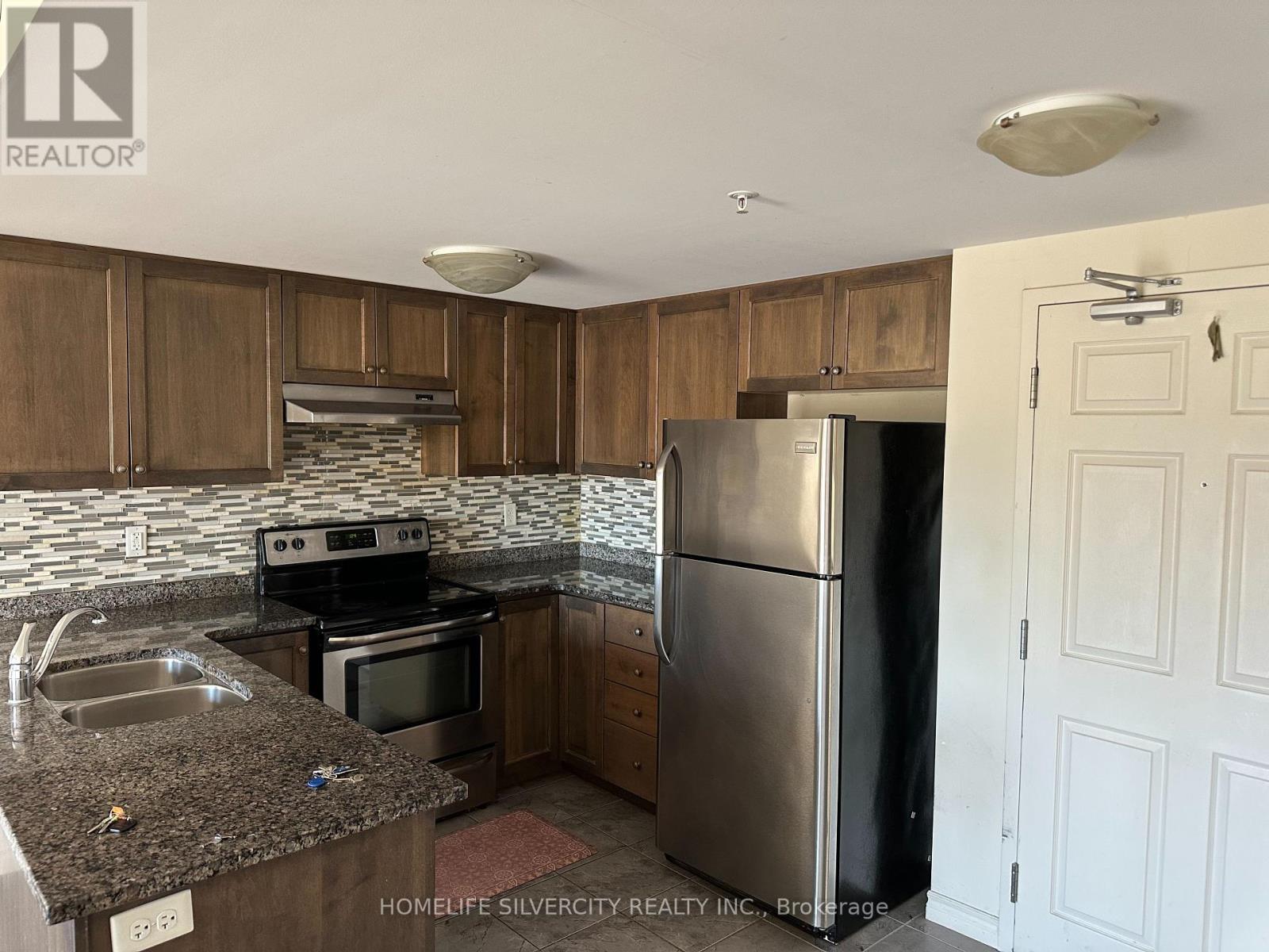 209 45 Kingsbury Sq, Guelph, ON N1L 1B5