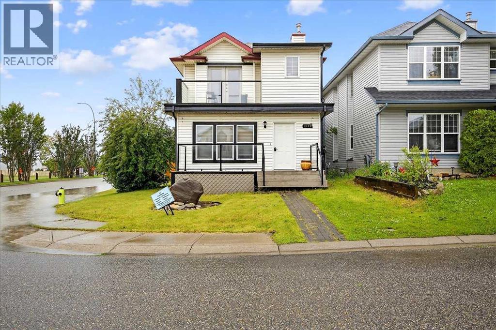 2103 Country Hills Cir NW, Calgary, AB T3K 4Z3