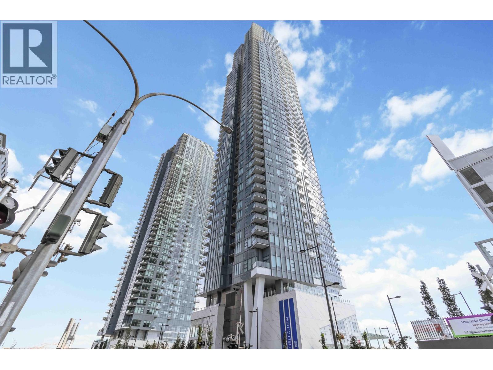 680 Quayside Drive Unit 2508, New Westminster, BC V3M 0P2
