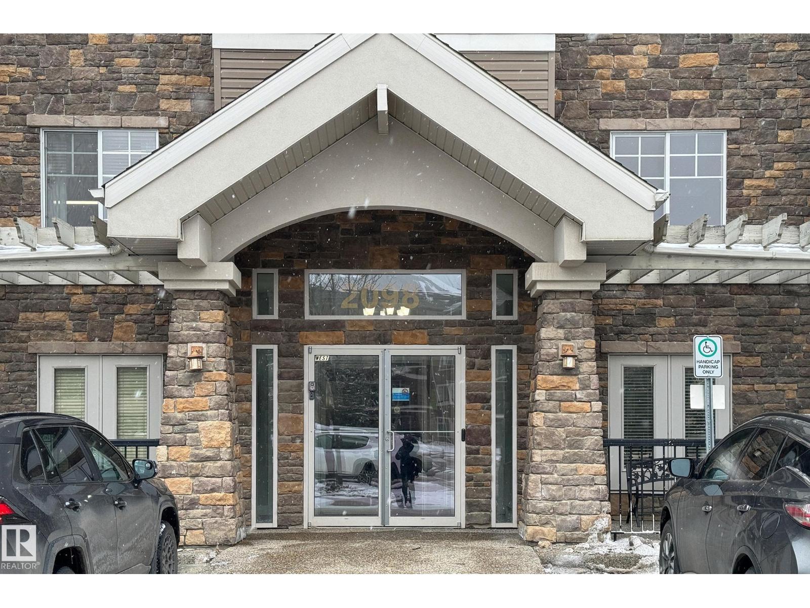 2098 Blackmud Creek Drive Southwest #115, Edmonton, AB T6W 1T7