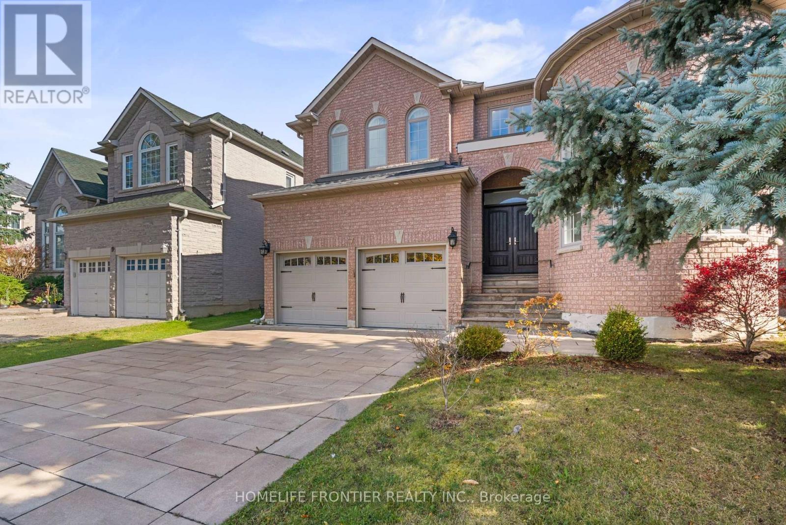 7 Edenbrook Cres, Richmond Hill, ON L4B 4B5