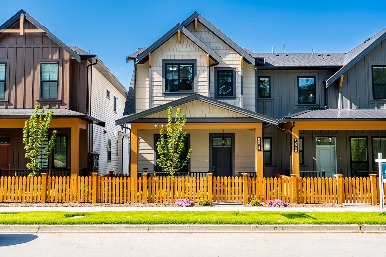 74 Avenue Unit 20543 #b, Langley, BC V2Y 3S8