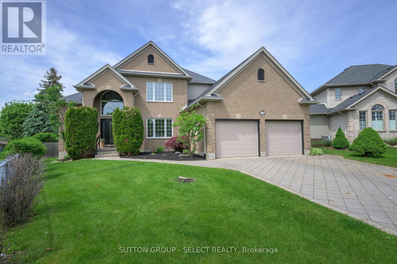38 Moraine Walk, London, ON N6G 4Y8