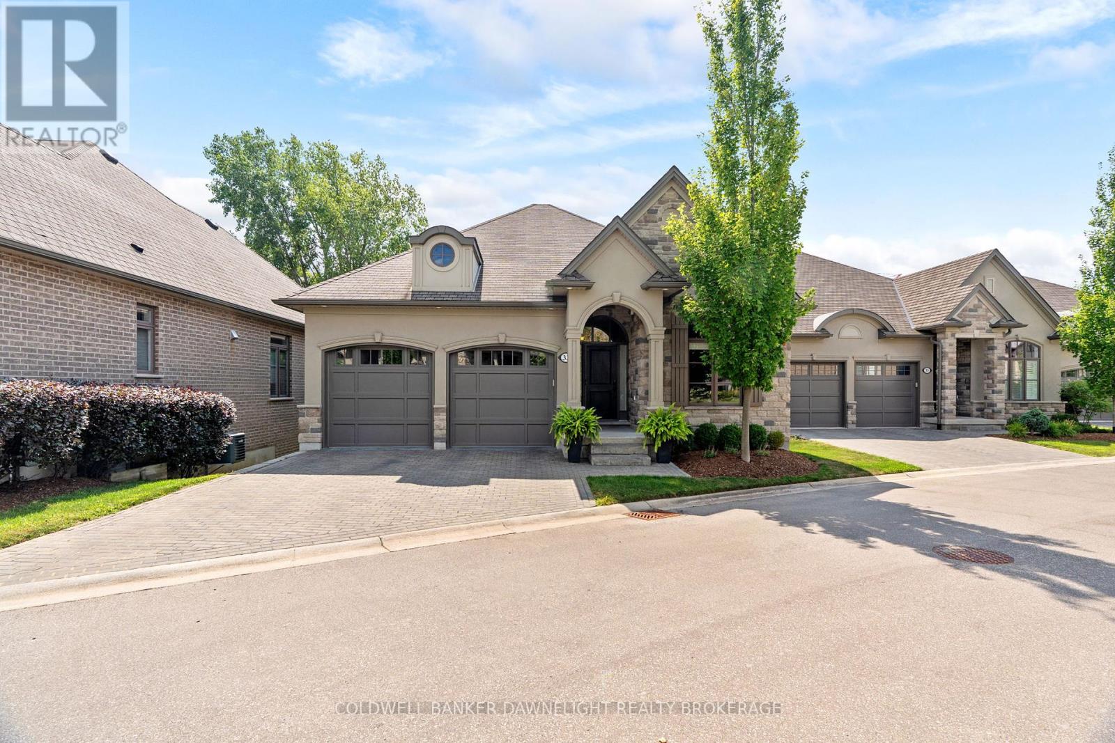 33-2290 Torrey Pines Way, London, ON N6G 0N9