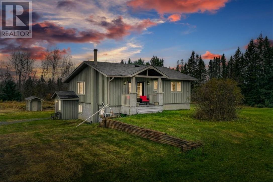8574 Highway 17 E, Markstay-Warren, ON P0H 2N0