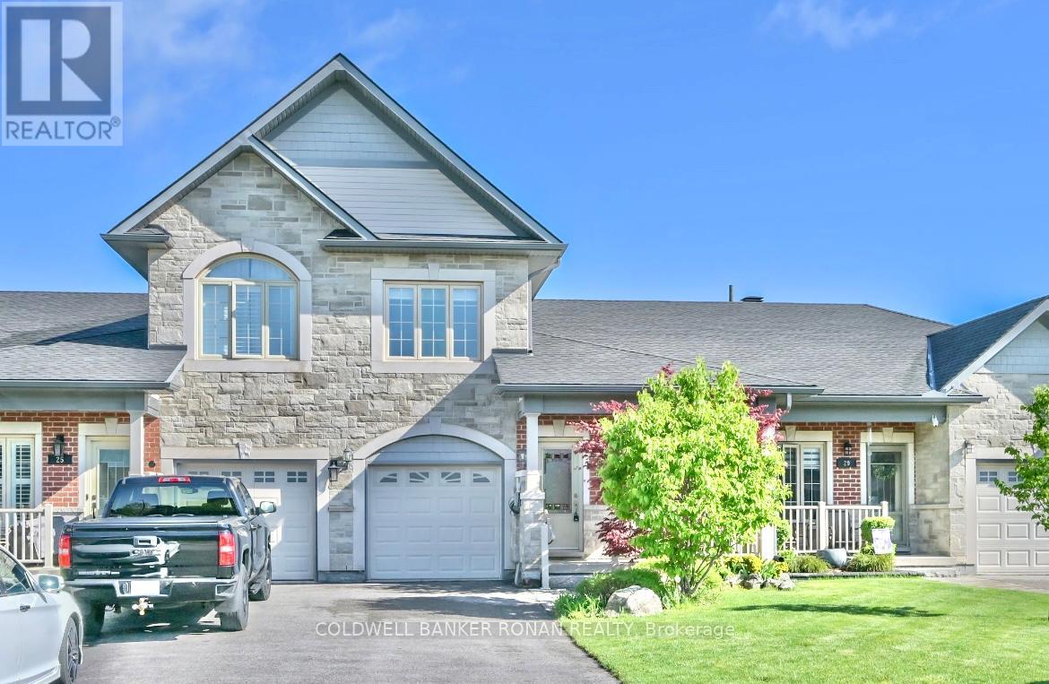 27 Kingsmere Cres, New Tecumseth, ON L9R 0K6