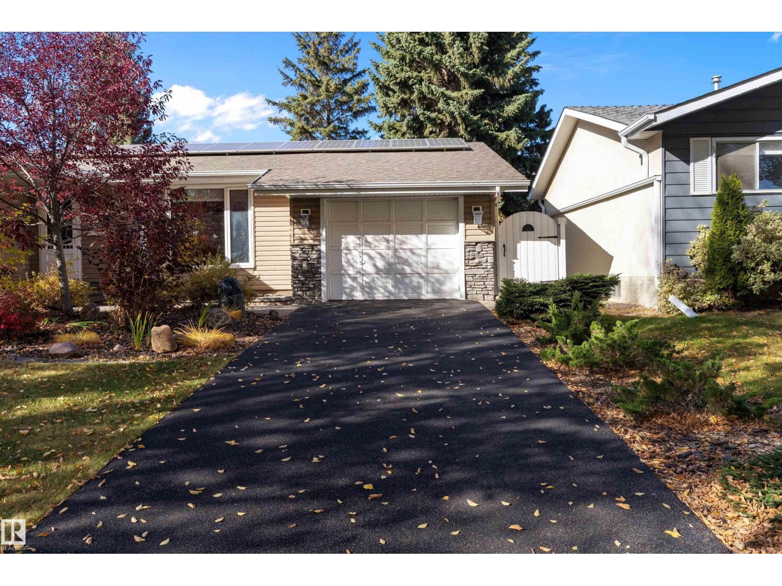 8 Farmstead Ave, St. Albert, AB T8N 1V8